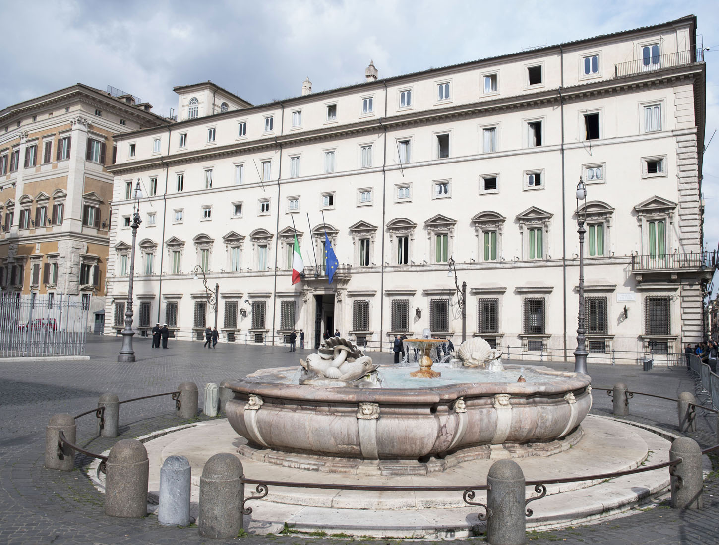 Coalizioni di Governo: lontane da una solida maggioranza.
